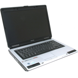 Toshiba Satellite L40-AS104XB Laptop